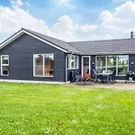 5 Star Holiday Home In Ansager